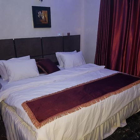 The Resident Hotel Owerri Luaran gambar