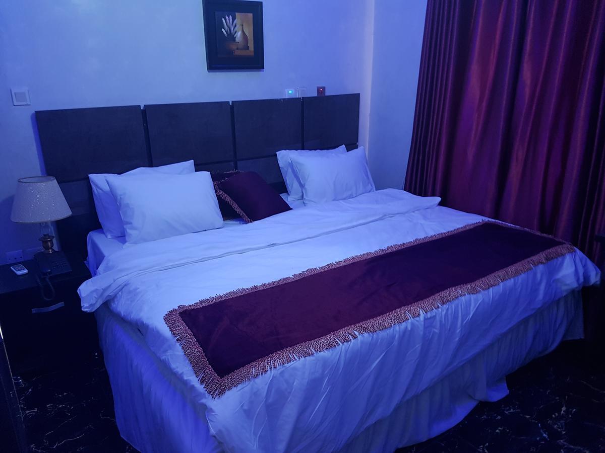 The Resident Hotel Owerri Luaran gambar
